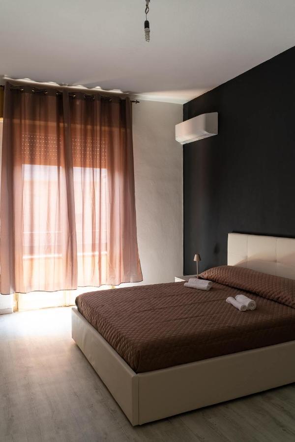 Monfalcone City Room Rental Apartment Κάλιαρι Εξωτερικό φωτογραφία