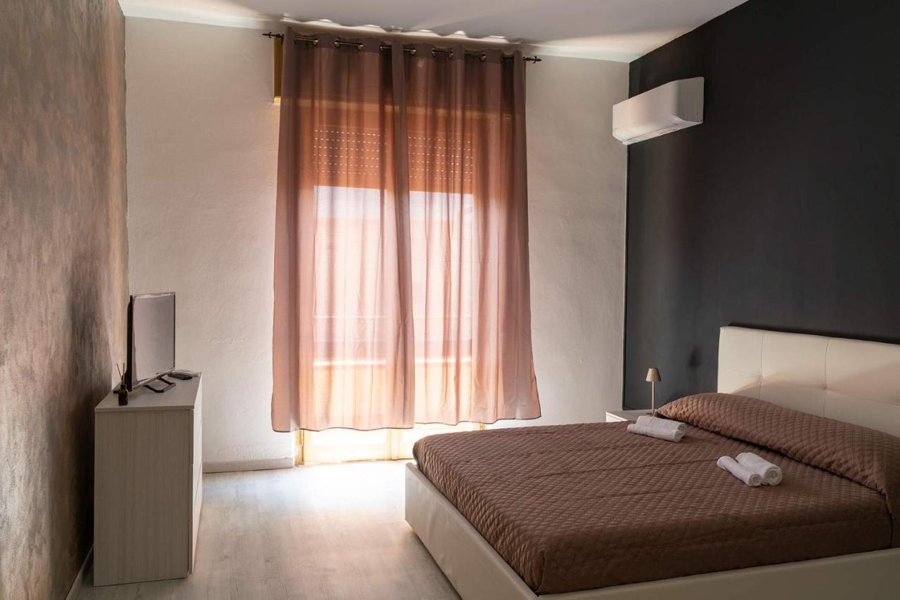 Monfalcone City Room Rental Apartment Κάλιαρι Εξωτερικό φωτογραφία