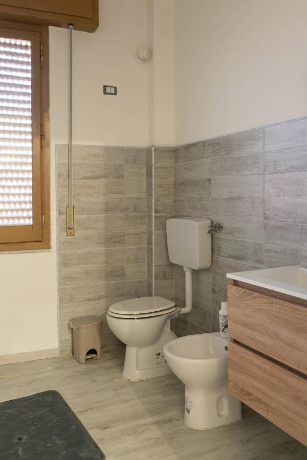 Monfalcone City Room Rental Apartment Κάλιαρι Εξωτερικό φωτογραφία